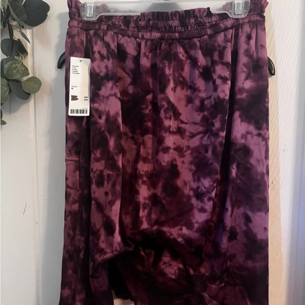 💜Urban outfitters tie die silky - Picture 4 of 4